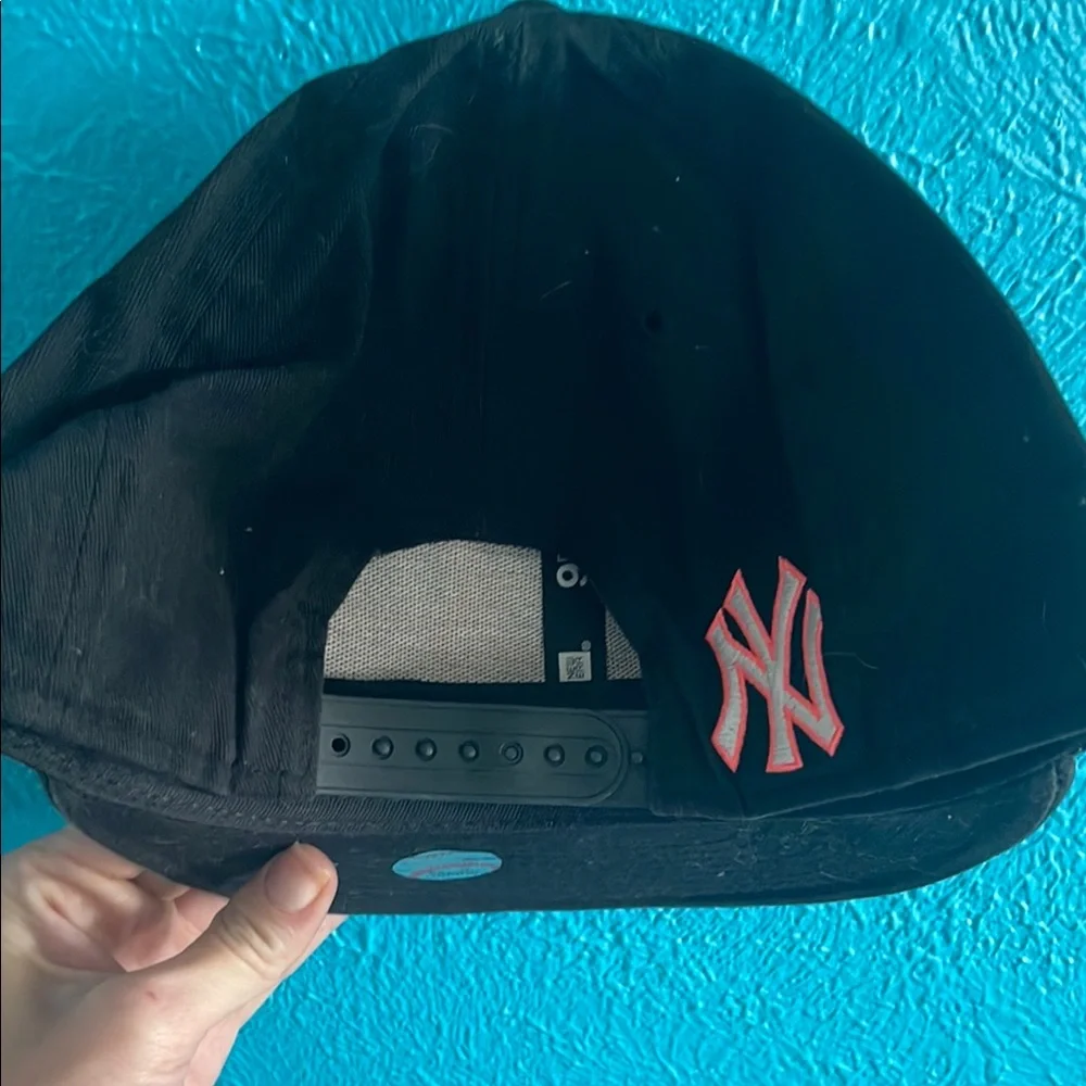 New York Yankees Black Cap
